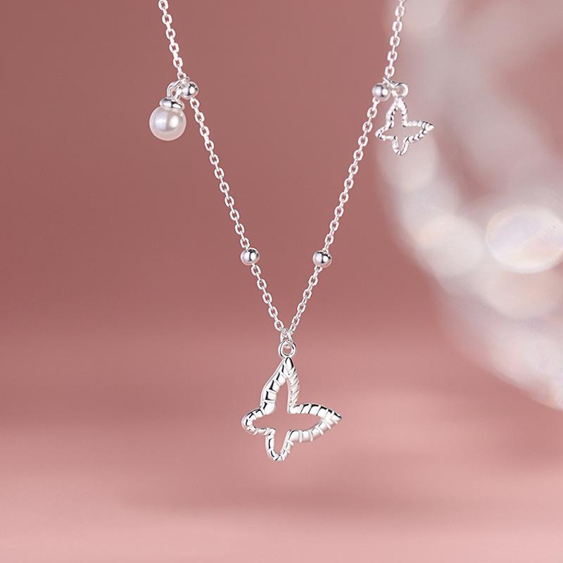 Elegant Butterfly Pearl Necklace - Luxury Women's Niche Design, Sweet & Trendy Clavicle Chain