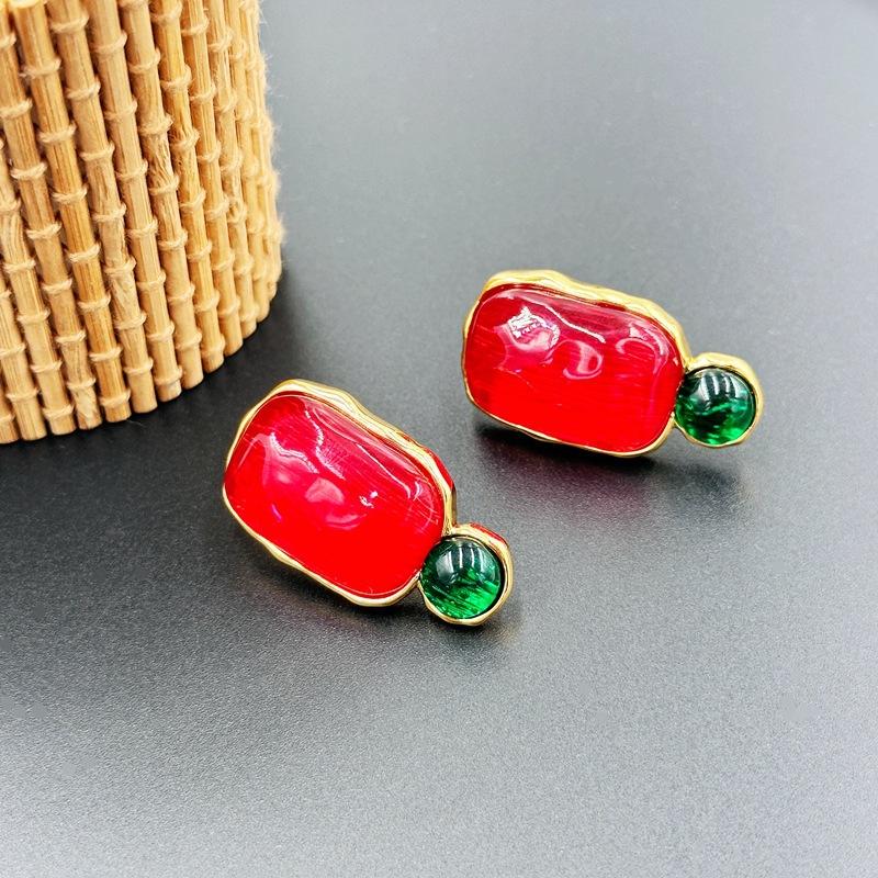 

Medieval Design Earrings Women S Premium Sense Candy Color Jewel Earrings червоний