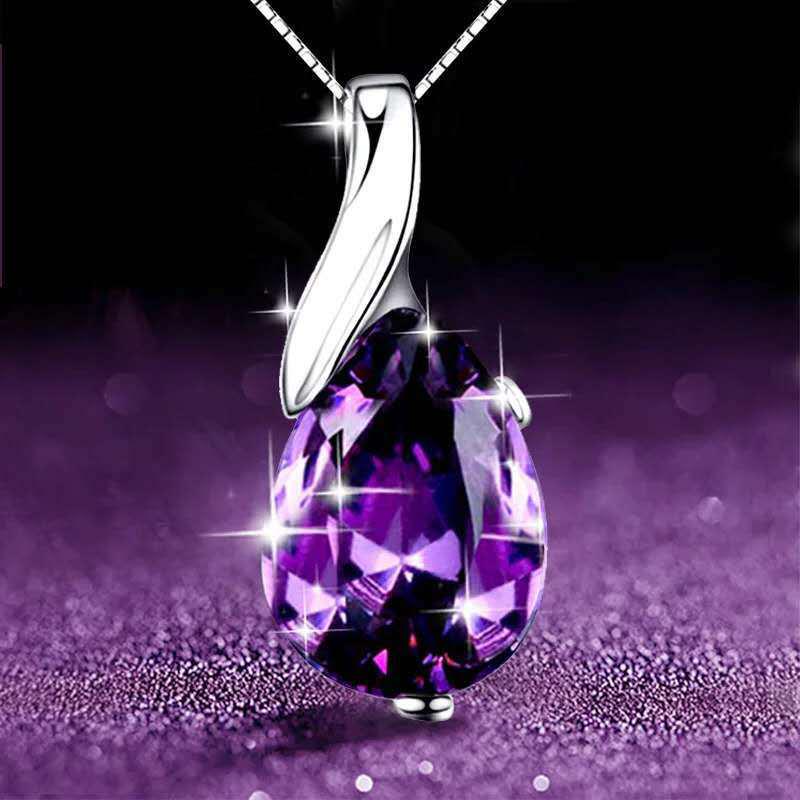 Korean Blue Crystal Topaz Clavicle Necklace: Niche Design Pendant for Girlfriend's Birthday