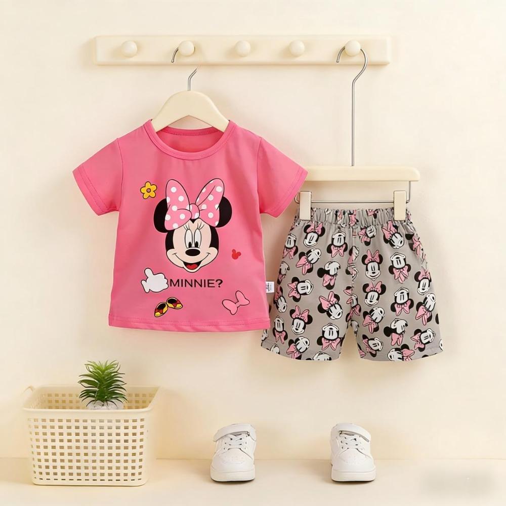 Summer outfit for baby girls, short-sleeved T-shirt and shorts, children s clothing. 100
