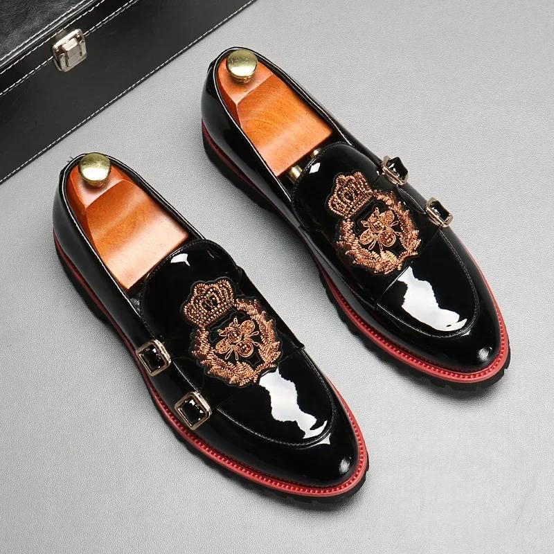 Stylish Man Shoes Leather Casual Business Fashion Embroidery Loafers Men British Style Monk Mens Slip-on Outdoor Shoe