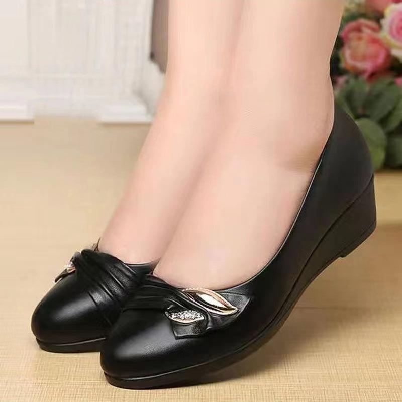 Casual schoenen zacht leer zachte zool comfortabele midden damesschoenen lente en herfst platte zool slijtvast waterdicht enkellaarsjes oma