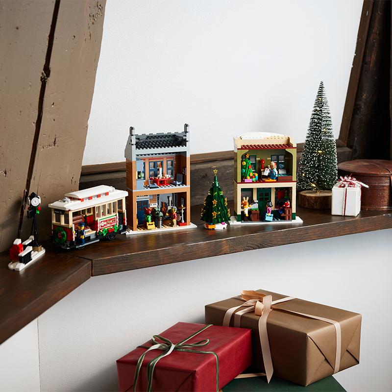 LEGO Christmas High Street 10308
