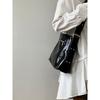 IELGY Ladies Tote Bag All-Match Large-Capacity Black Shoulder Messenger