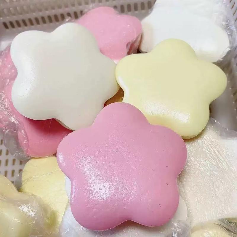 1Pcs Slow Rising Pinch Stress Relief Squeeze Toys Yellow Squishy Star Fidget Toy Sensory Soft Slow Rebound Decompression Toy