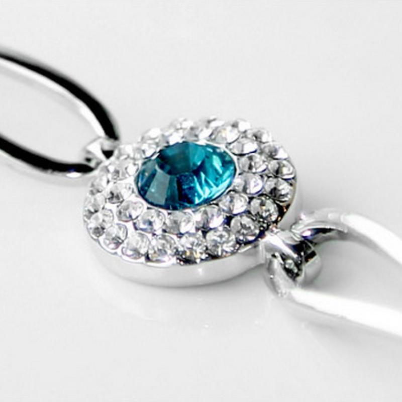 1 sett/4 stk (Kjede + Øredobber + Armbånd) Elegante smykkesett for kvinner Mote Allsidig Rund Krystall Tredelt Sett