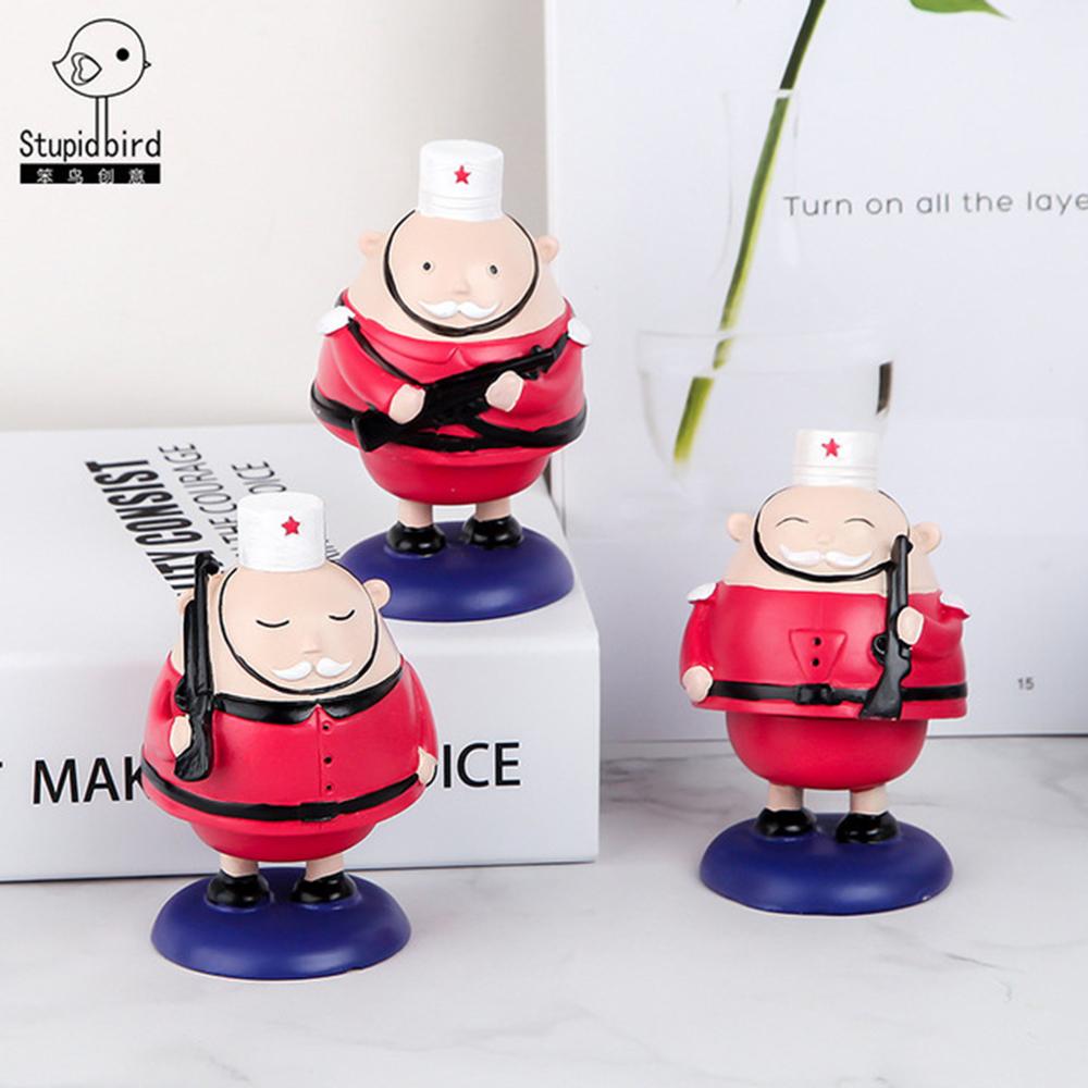 

Автомобильные украшения, милые трясущиеся головы, солдатские куклы из смолы, украшения приборной панели автомобиля, предметы интерьера, аксессуары для салона автомобиля