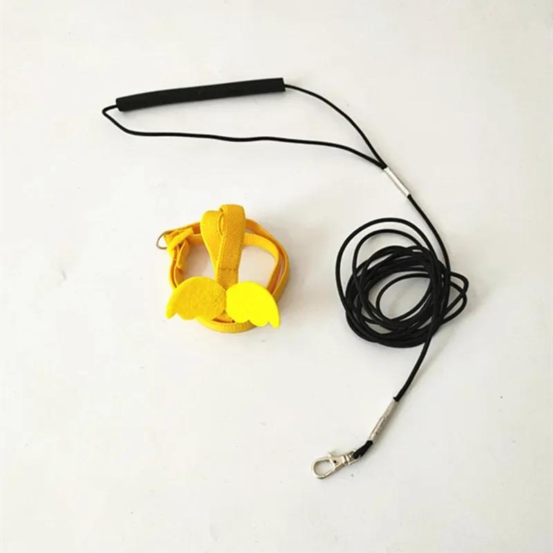 

Сверхлегкий жилет для попугаев с цветными крыльями и ремнем-шлейкой длиной 2 м для уличных питомцев, поводок с защитой от потери, аксессуары для переноски птиц L жёлтый