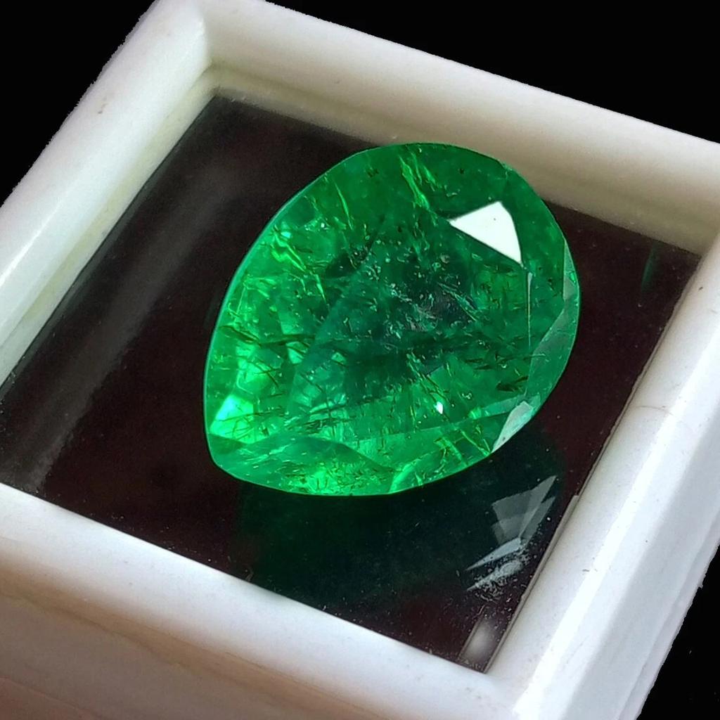 Pear Cut Natural Green Colombian Emerald 9.95 Ct Beautiful Certified Gemstone
