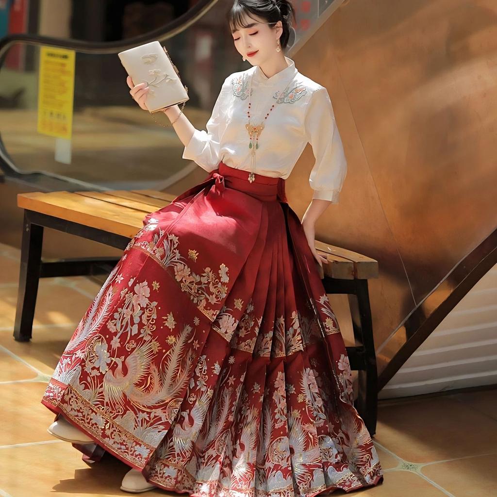 New Chinese-style red woven gold makeup horse dress, Guofeng Ming-made Hanfu women's heavy industry skirt, daily commute