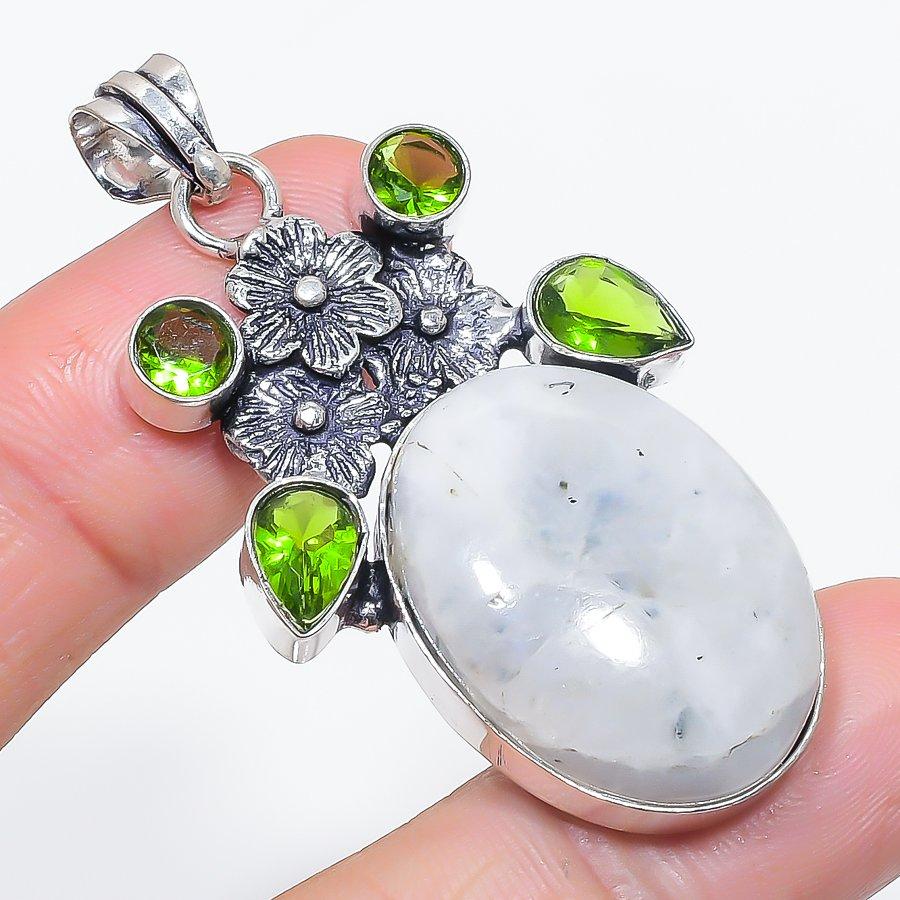 Natural Moonstone, Peridot 925 Sterling Silver Jewelry Pendant 2.17" V0O82
