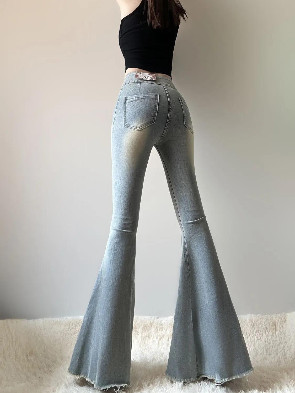 

Джинсы с высокой талией, ретро, расклешенные, с хвостом русалки, стройнящие, для миниатюрных M темно-синий