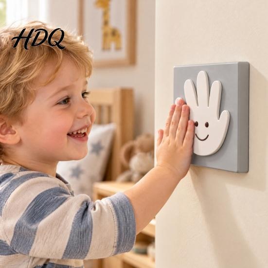 Cute Palm Light Switch Guard 3D Printed High Five Plate Covers Decorative Bedroom Wall Decoration Cover Plate Creative Outlet Covers Faceplate