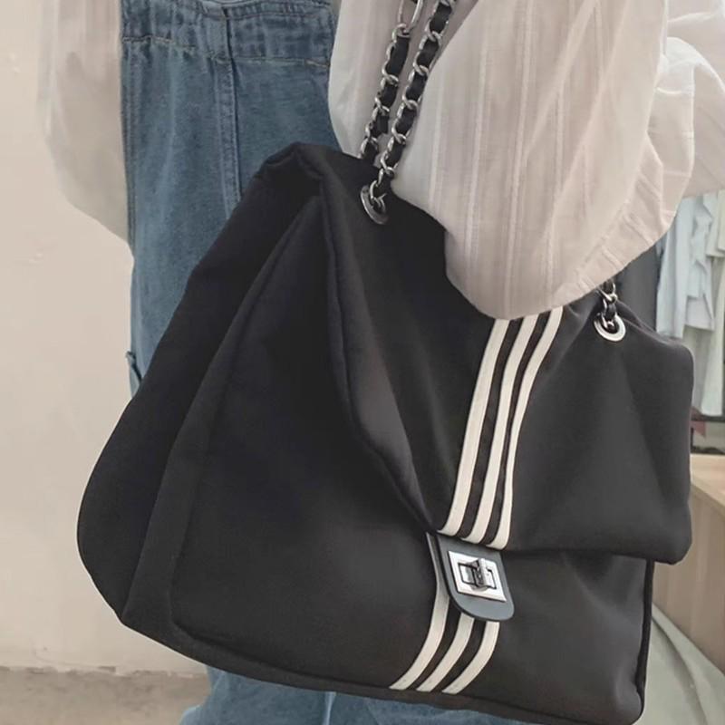 2023 Trendy Women's Canvas Chain Tote Bag – Stylish, Large-Capacity Crossbody & Hobo Style