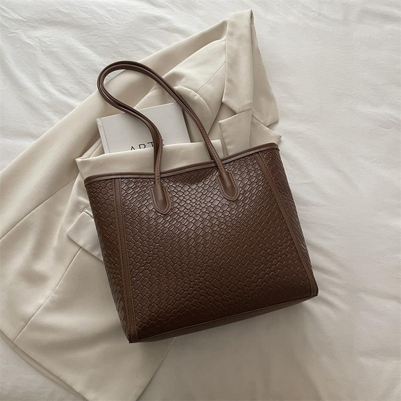 Premium Sense Large-capacity Bag Women's 2025 New Autumn College Students Class Commuting Tote Bag Versatile Shoulder Bag