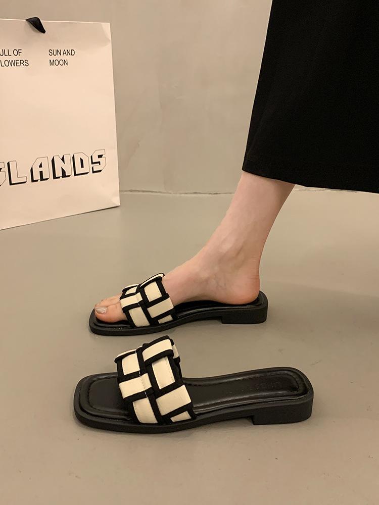 Flat two wear sandals female French fairy style summer fashion with skirt temperament wear versatile Roman cool slippers