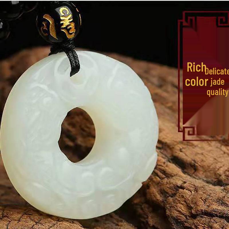 Unisex naszyjnik z wisiorkiem Pixiu z jadeitu - Pomyślne zwierzę przyciągające bogactwo z białego jadeitu Qingbai