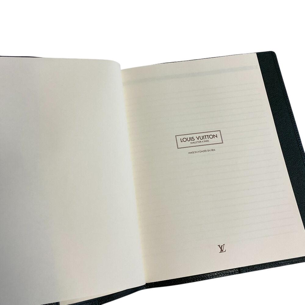 LOUIS VUITTON R20407 Taiga leather Notebook cover green leather Used