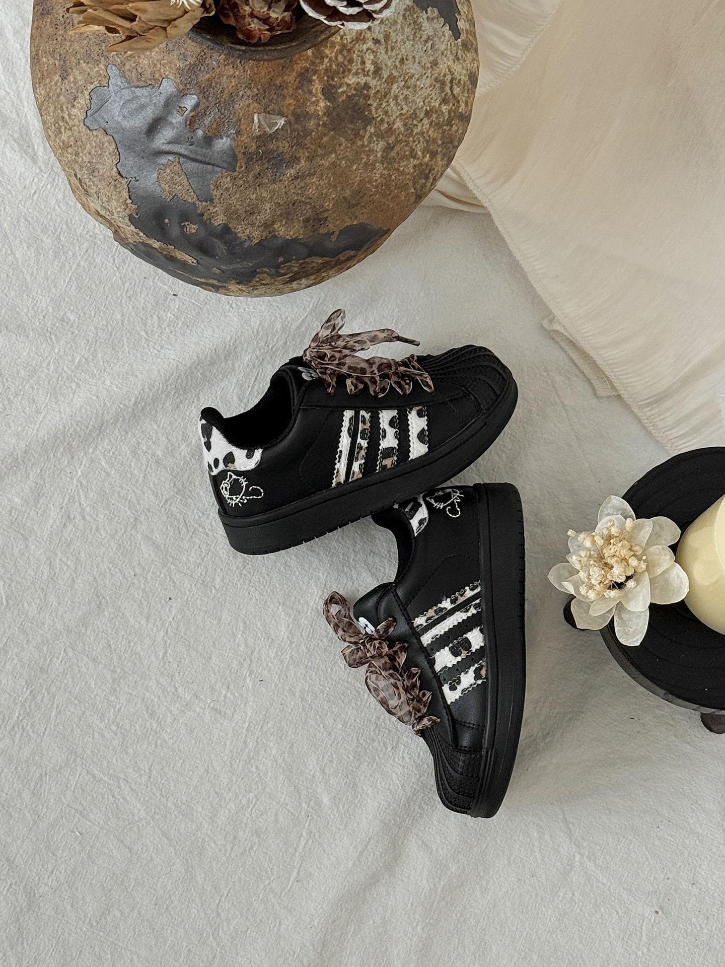 

XSHX туфли-ракушки с леопардовым принтом | Осенние туфли для девочек на липучке, с резиновой нескользящей подошвой, устойчивые, в стиле ретро и милые 25