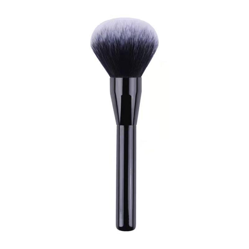 Soft Bristle Makeup Brush for Loose Powder, Highlighter, and Blush – Extra Large with Minimal Powder Absorption
