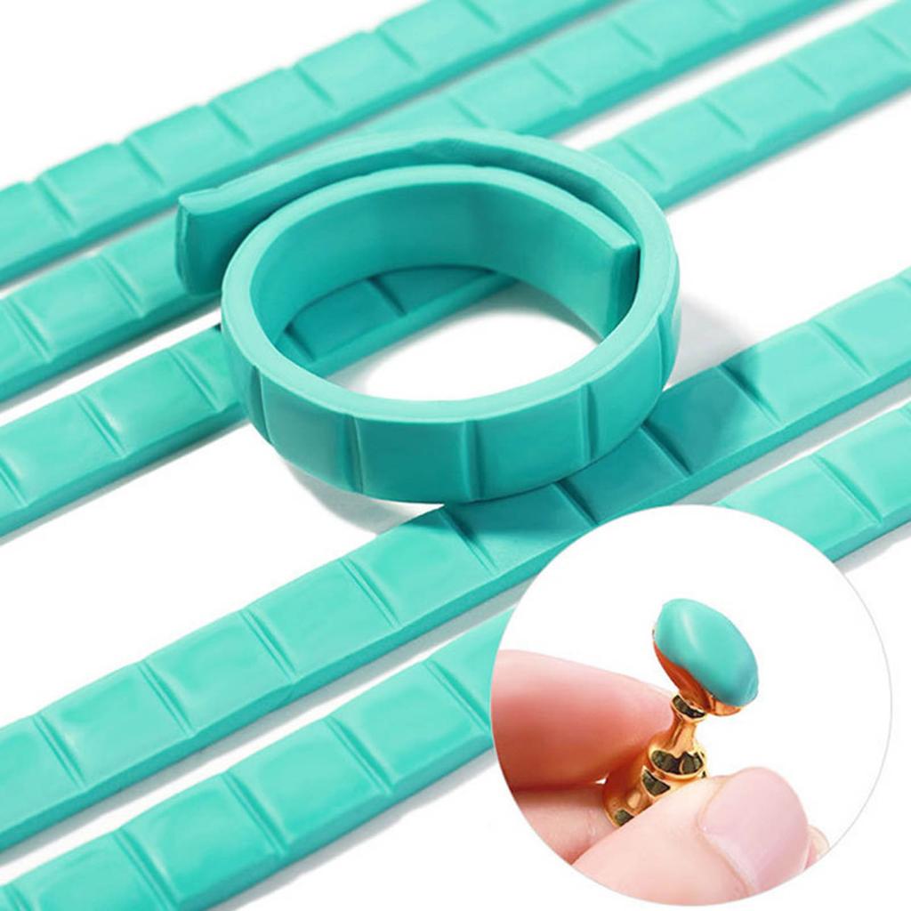 288Pcs Sticky Tack Putty Removable Adhesive Poster Putty Mounting Tacky Putty for Hanging Pictures Art Decorations