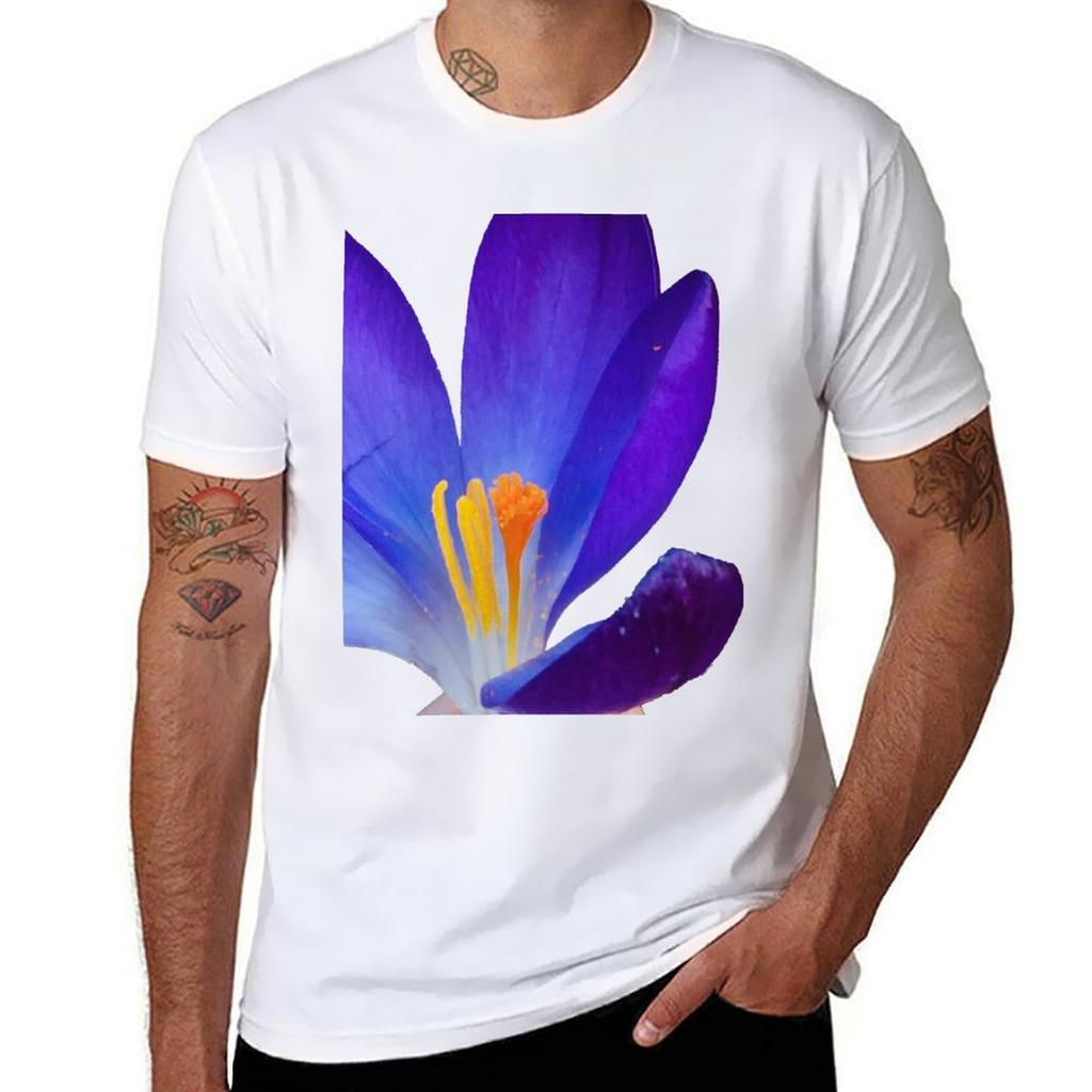 Crocusus T-Shirt Christmas Theme Tee Top T-Shirt