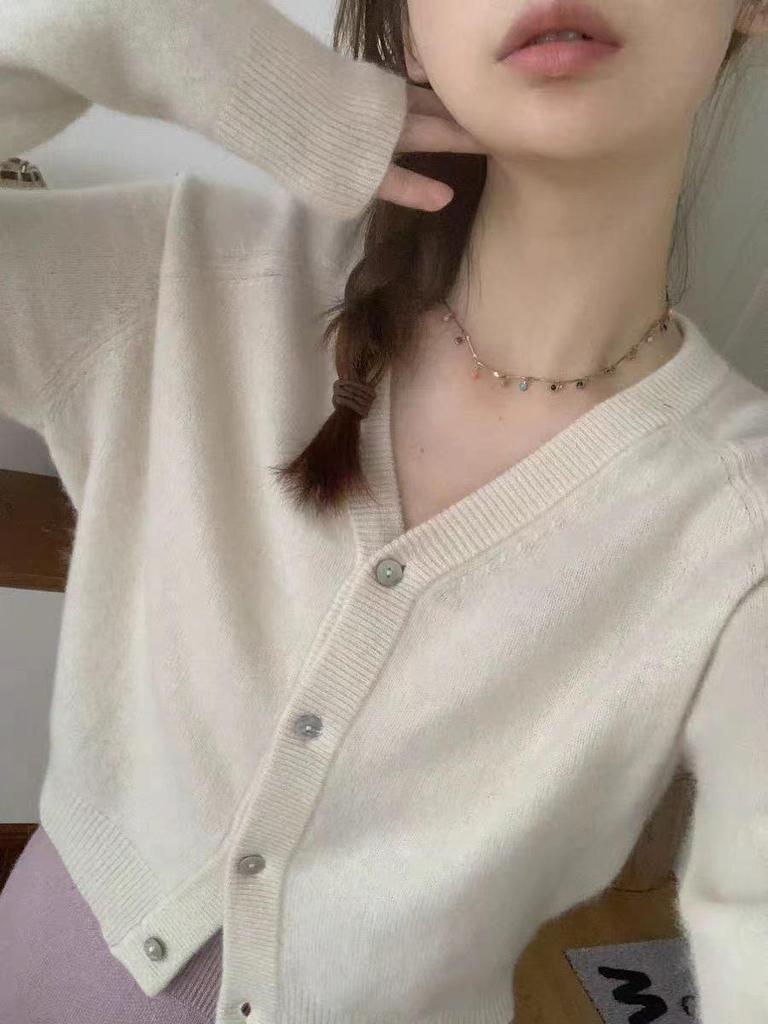 Women's V-Neck Loose Knit Cashmere Wool Cardigan - Autumn & Winter Collection