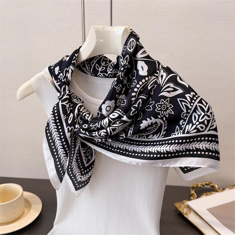 Frühling Und Sommer Kaschunuss Druck Simulation Seidenschal Quadratischer Schal High-End Schal Vielseitig Hals Kleiner Quadratischer Schal Kopftuch Schal Damen