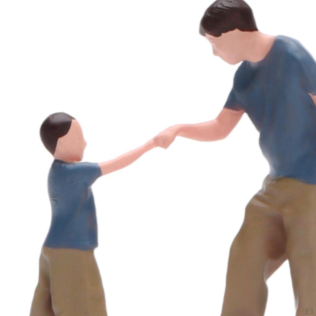 1:64 Father and Son Models Realistic Dioramas Role Play Tiny People Mini Figurines for Micro