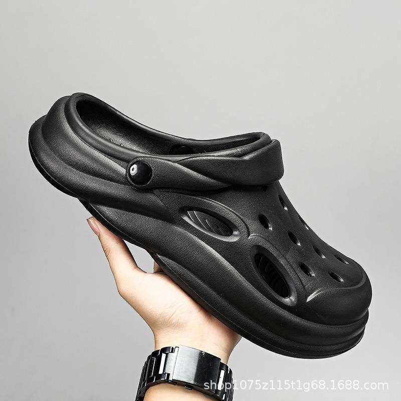 

Hole shoes men s new summer thick-soled driving non-slip and wear-resistant outer wear beach bag head sandals are available 36-37 чорний