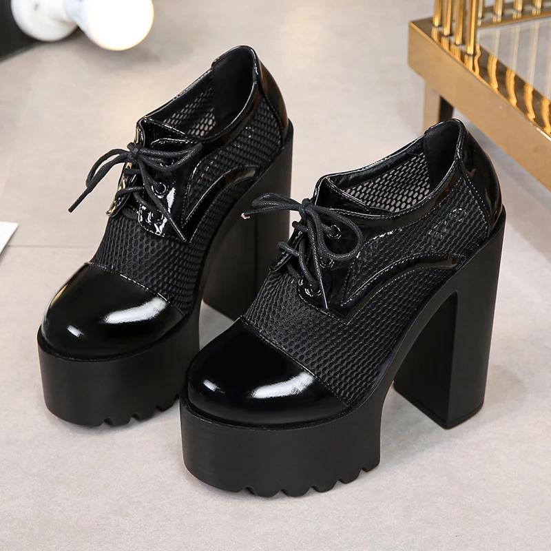 

Новая женская обувь Гладиатор Квадратный высокий каблук Сексуальная Черная Белая Шнуровка Вечеринка Дамы Круглый носок Дышащие сетчатые туфли 34