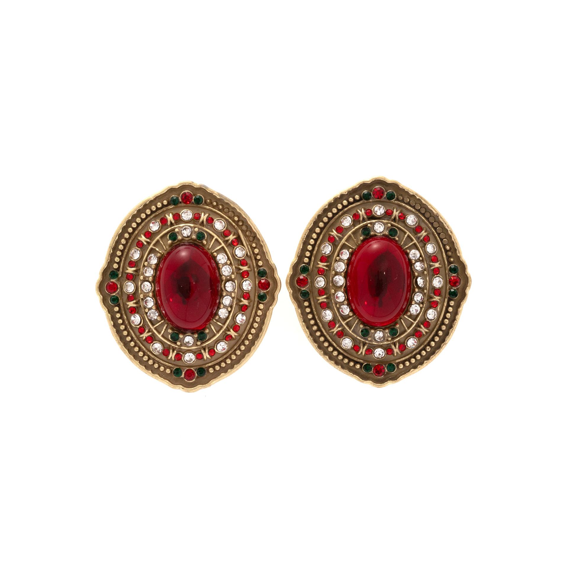 Medieval French Retro Hollow Water Drop Diamond, Inlaid With Colorful Light Luxury Temperament Personalized Niche Women S Earrings And Ear Jewelry