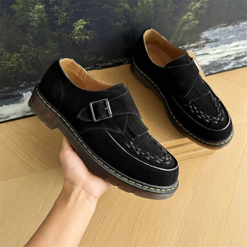 

Мужские лоферы слипоны из плетеной кожи с кисточками и круглым носком - Универсальный стиль Birkenstock 38 чёрный