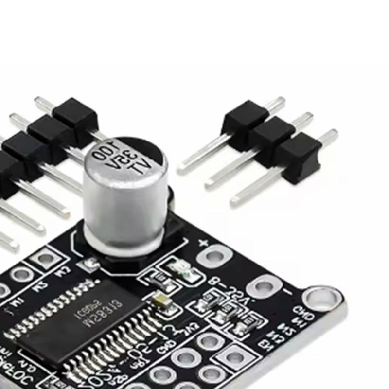Einfache FOC Mini-Bürstenlos-Motorcontroller-Platine mit DRV8313 Chip und integriertem 3,3V LDO-Ausgang