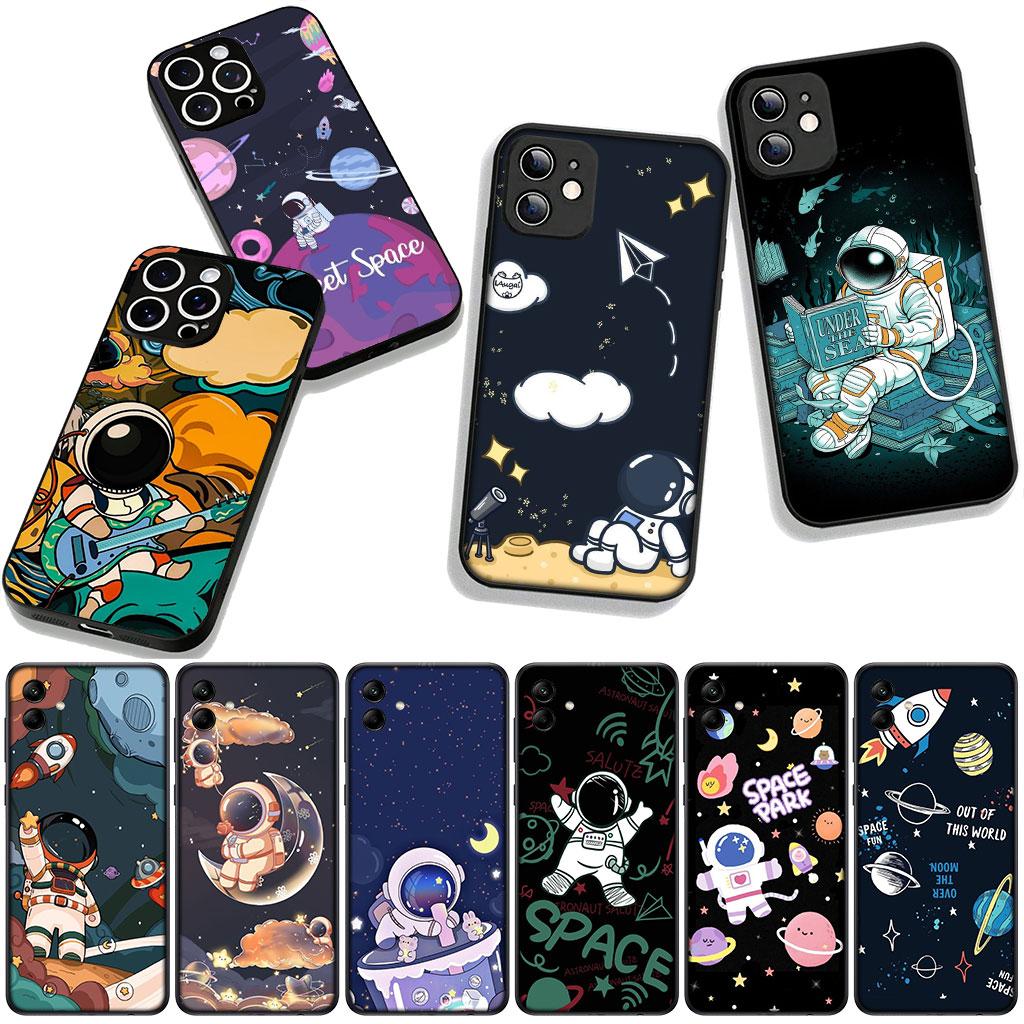 Sky Art Astronaut Moon Case for Motorola Moto G04 G13 G14 G22 G23 G20 G32 G34 G35 G64 G82 G84 G53 G60 G72 E14 E15 E13 E22 E20