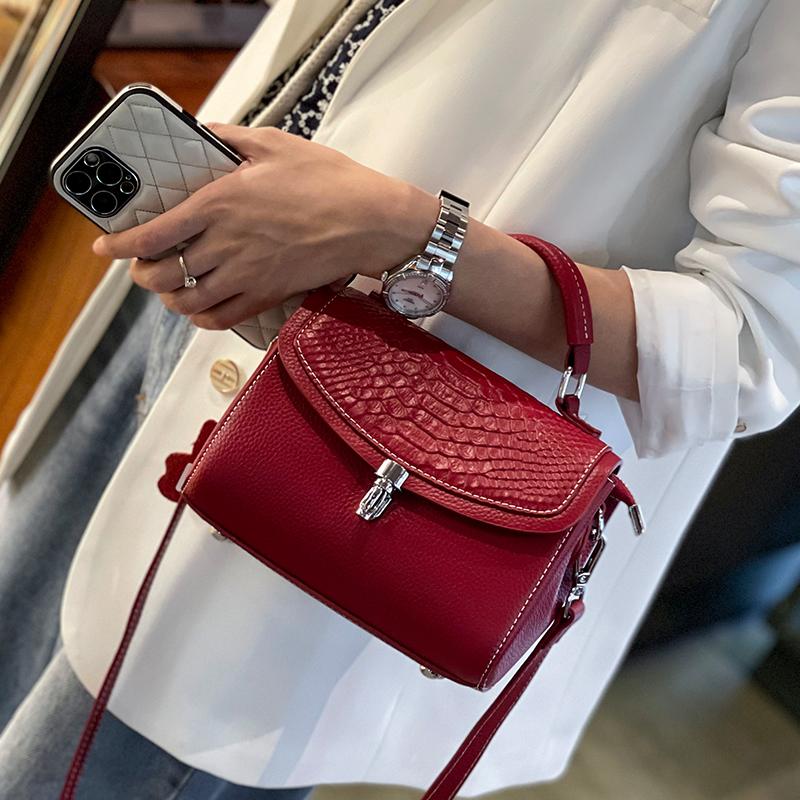 Women's Genuine Leather Crossbody Bag Lady Fashi Purse Temperament Square Shoulder Bag Female Cow Leather Versatile Handbag
