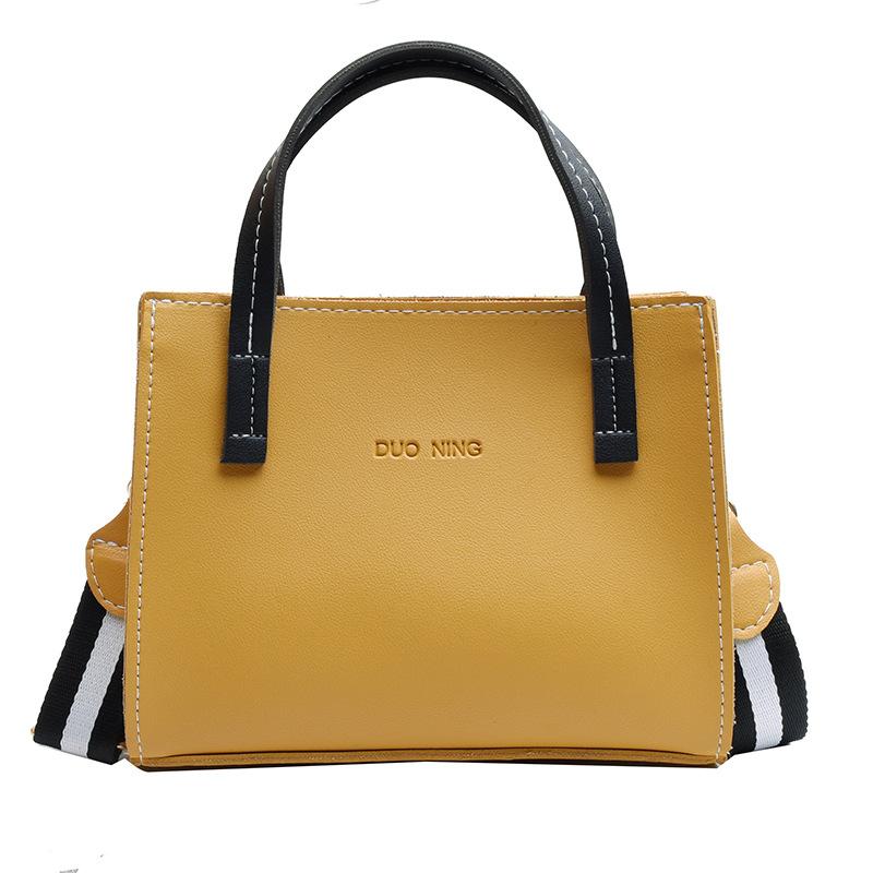 minimalist tote bag with pu handle