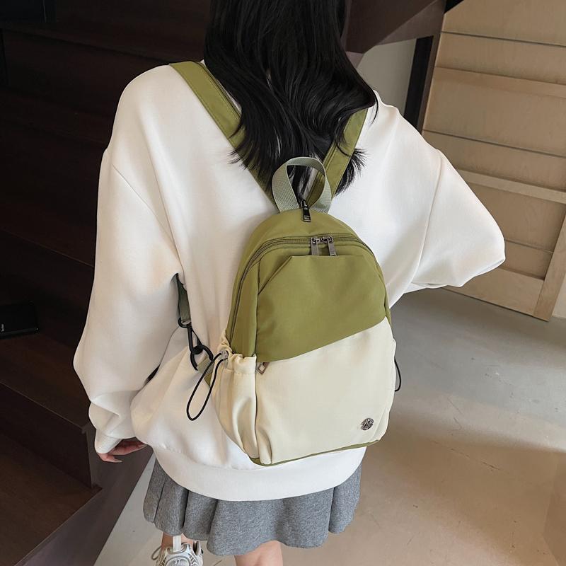 Women's Large Capacity Chest Bag and Backpack 2 in 1 ,Waterproof and Wear Resistant Multi Pocket Commuter Outdoor Crossbody Bag