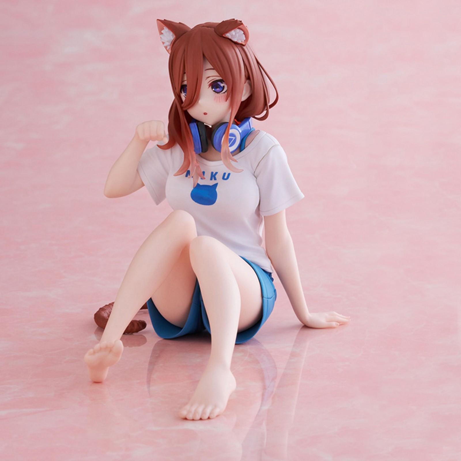 

1 шт. Аниме-фигурка Квинтэссенциальные квинтуплеты Накано Нино Накано Мику Статуэтка девушки Модель куклы Украшение стола Игрушки Подарки на день рождения One Size