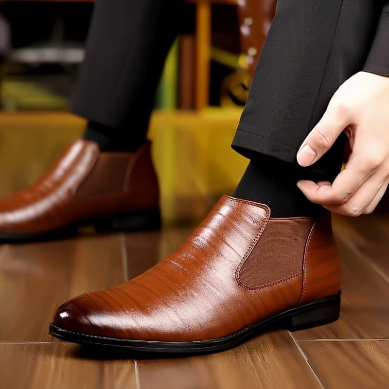 Herrenstiefel Hochwertige Pointe Lederstiefel Mode Lässige Stiefelette Klassische Bürokleidung Botas Business Lederstiefel für Herren