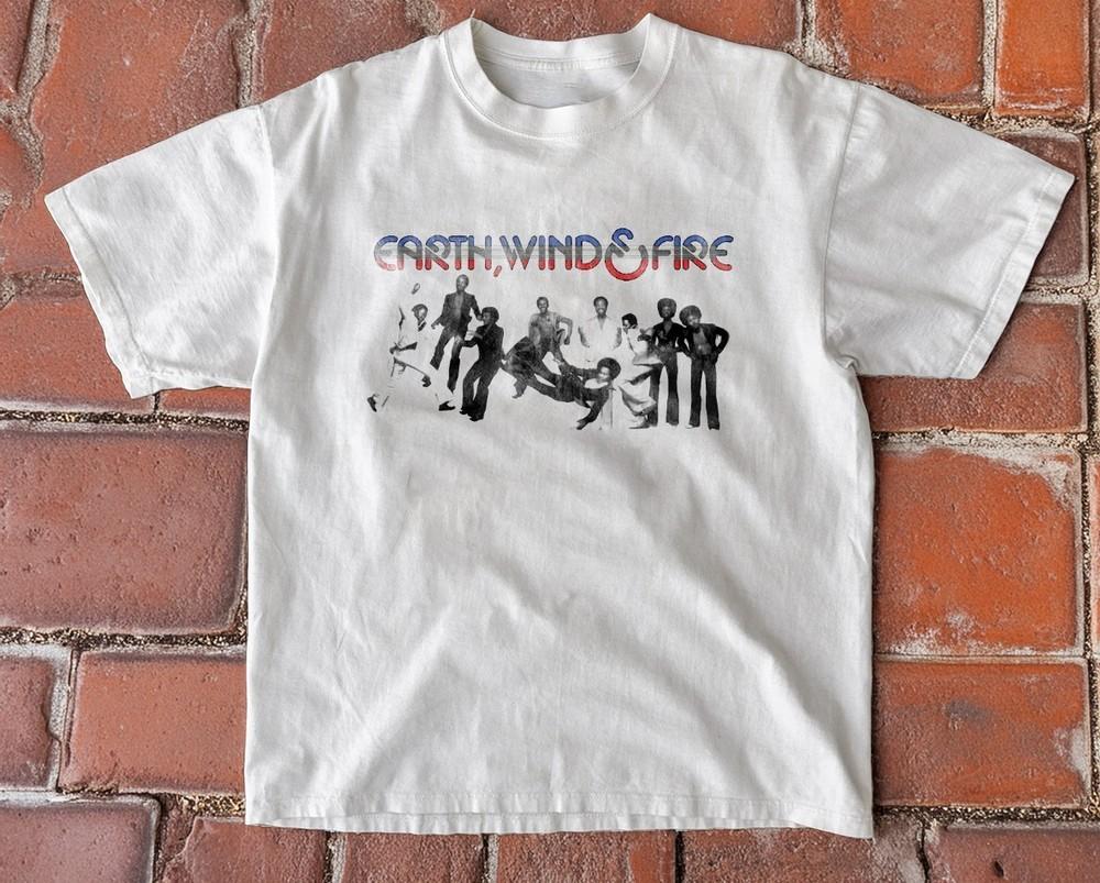 Ретро унисекс футболка Earth Wind And Fire Размер S5XL Унисекс футболка L
