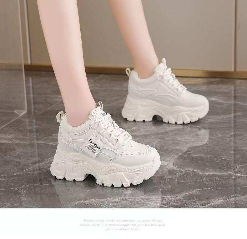 

Inner heightening women s shoes 2025 women s new small autumn thick-soled heightening casual dad sports shoes 8cm muffin 35 білий