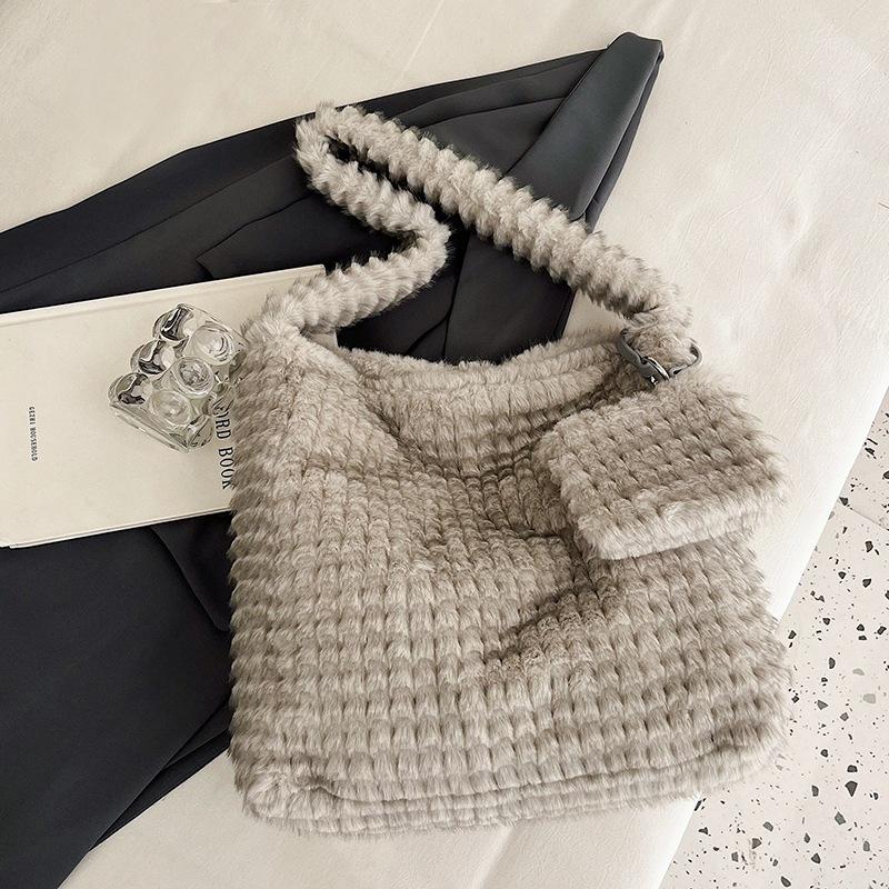 Pleated cloud tote bag tide, large capacity soft bag, girl's solid color simple big bag, bag girl