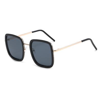 Schwarze Sonnenbrille mit großem Rahmen, modische Sonnenbrille mit schwarzem Ring aus Metall, online, Promi-Straße, Hongkong-Windbrille.