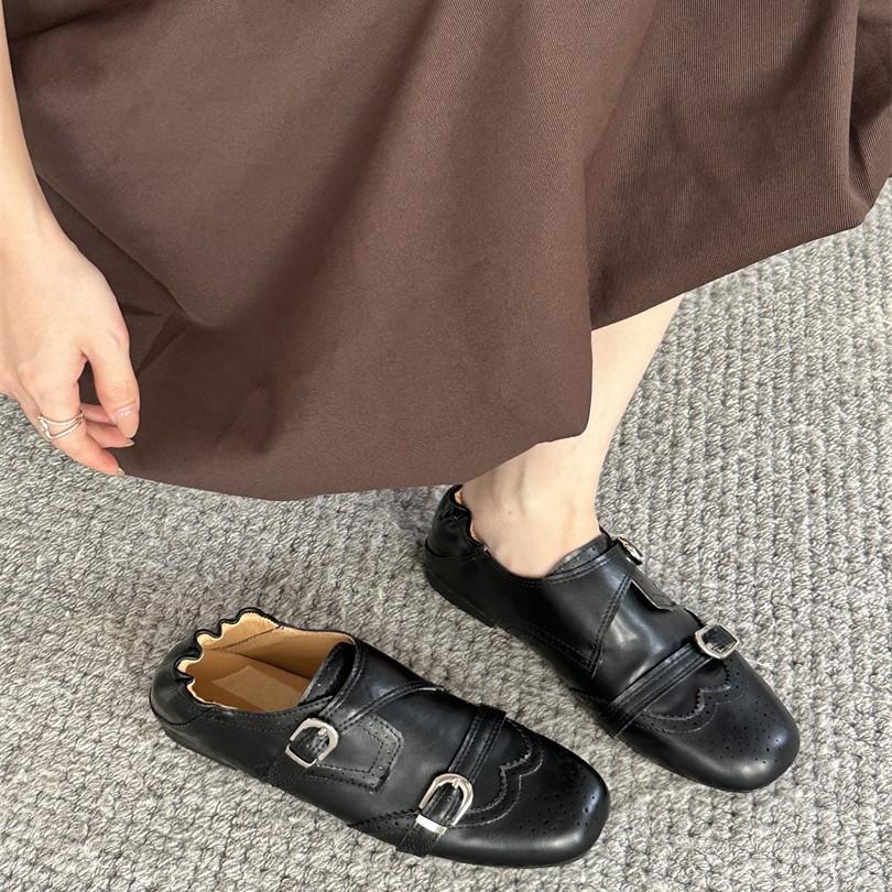 2025 autumn new niche design belt buckle heightening single shoes fashionable versatile retro engraved loafers