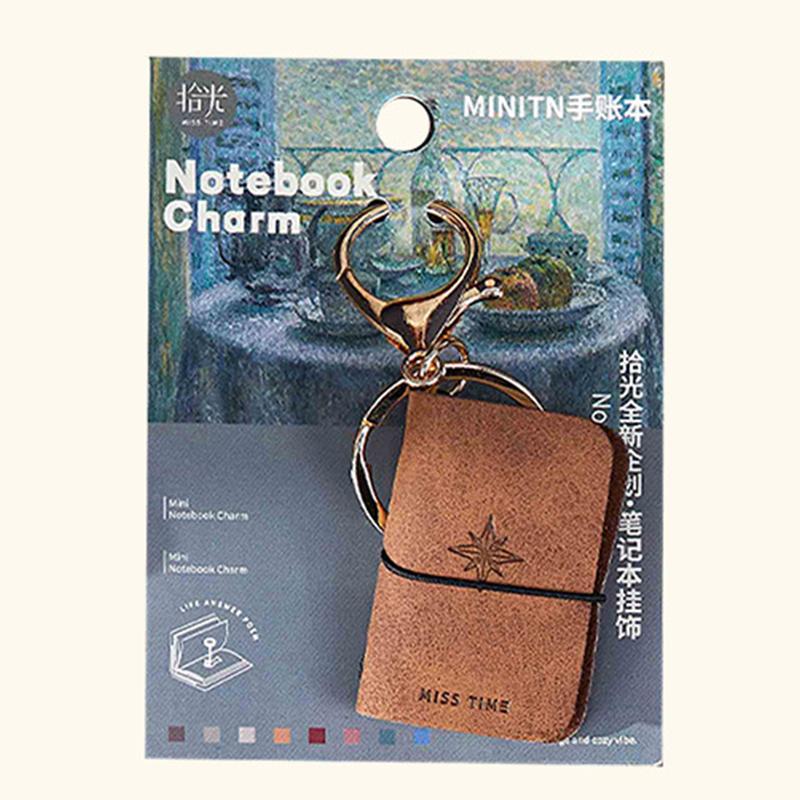 PU Nyckelring Mjukt Läder Mini Bärbar Dagbok Ryggsäcksberlock Anteckningsbok Litterär Stil Förvaringstillbehör