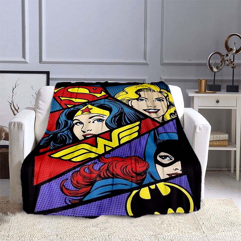 The New Wonder Woman Print Blanket Is a Warm and Comfortable Flannel Blanket, Suitable for Bedrooms, Sofas, Beds, Chairs, Picnic