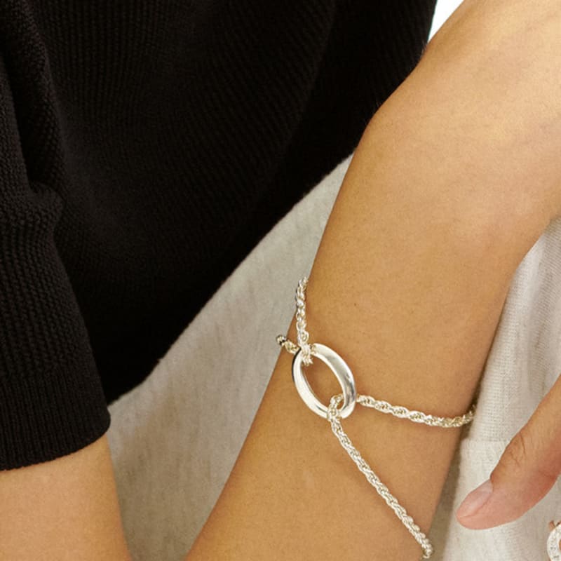 Ahndronico Round Link Bracelet