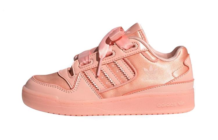 

Adidas Originals FORUM Satin Low C Cushioning, Wear Resistant Low top Skateboard Shoes Pink Children Aged 3 7 Years Old FY8821