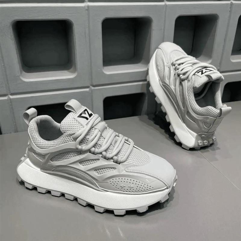 Man's Breathable Vulcanized Sneakers Summer Thick Bottom Wear-resistant Leisure Sport Shoes Youth Popular Men Jogging Shoes 2025